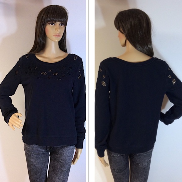 LOFT Tops - ANN TAYLOR LOFT SWEATSHIRT/TOP